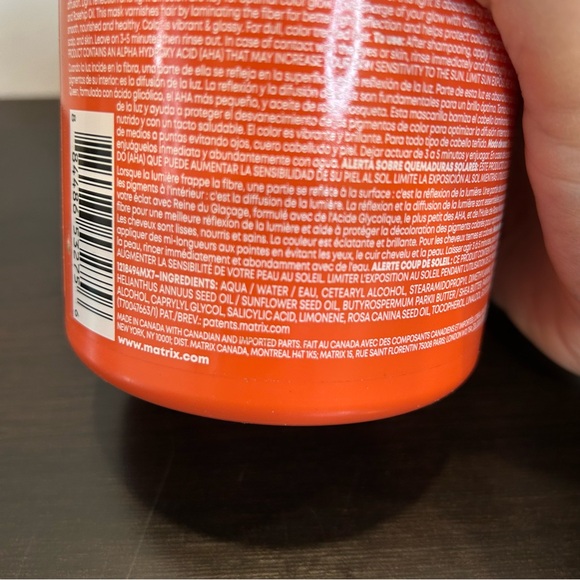 Matrix Glow Mania Color Protection Mask 500ml - Picture 4 of 5